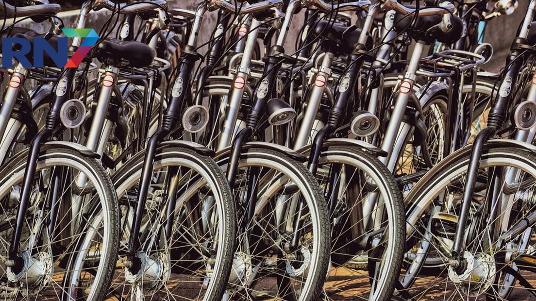 De gemeente heeft 35 foutgeparkeerde fietsen weggehaald.