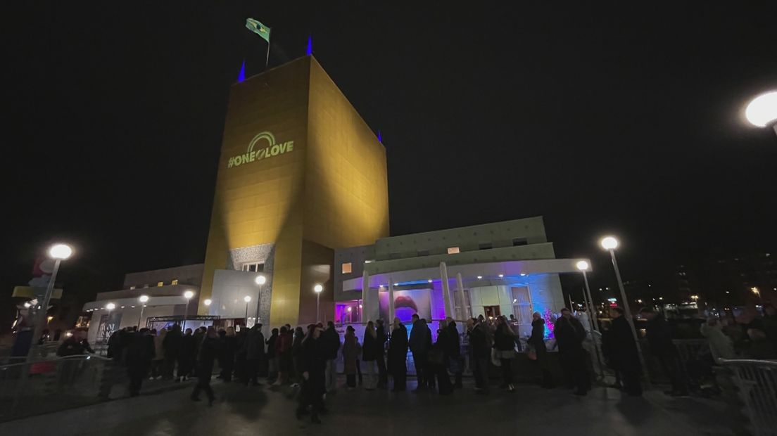 De Versace-expositie opende vrijdagavond haar deuren voor het publiek