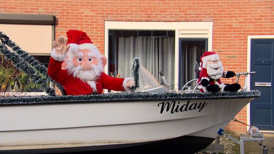 Varende kerstman brengt 'mentale verlichting'