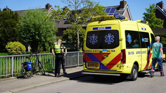 Een persoon naar ziekenhuis bij ongeval Zwolle. Een persoon naar ziekenhuis bij ongeval Zwolle.