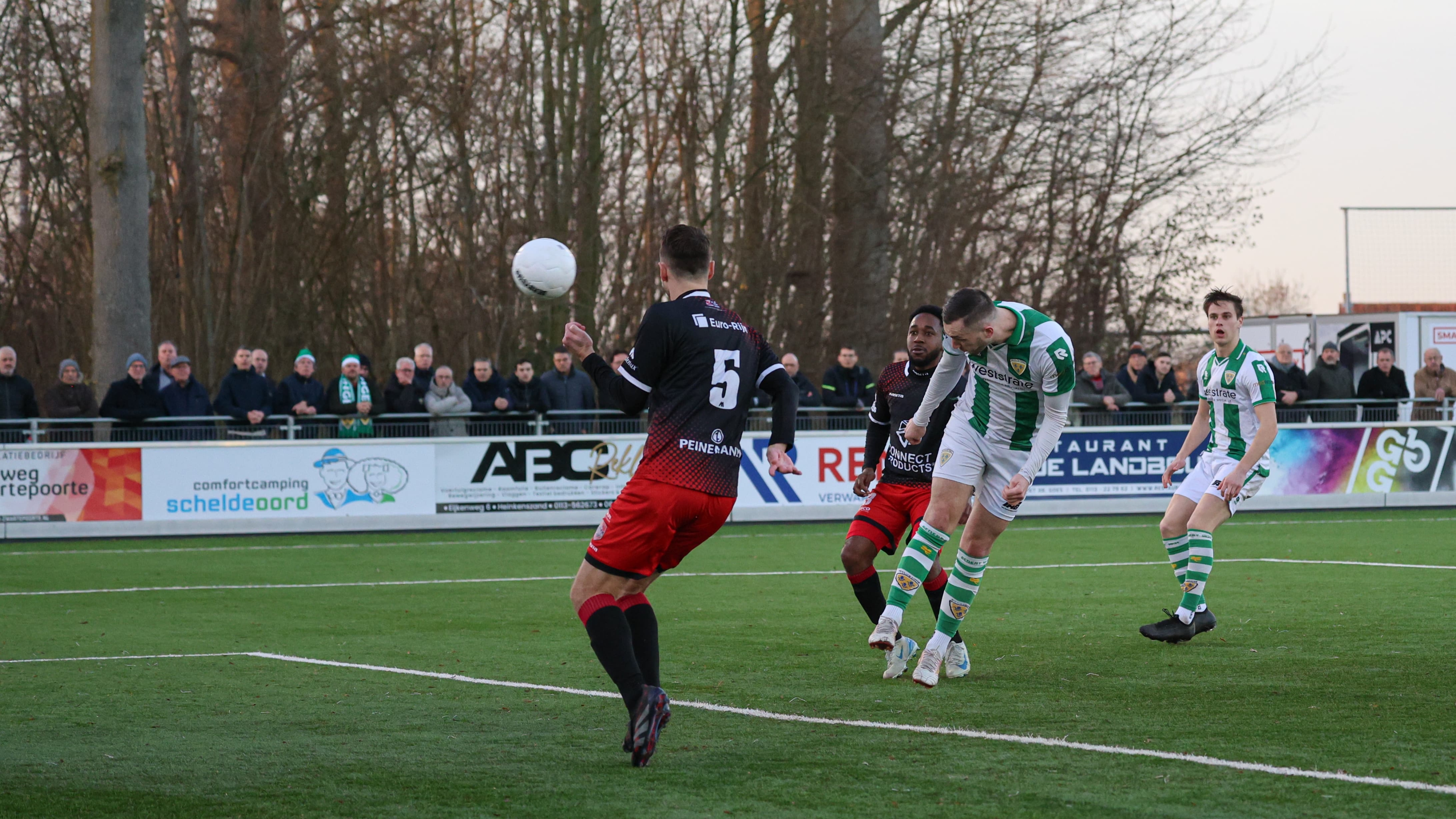 Kloetinge kroont zich tot winterkampioen na ruime zege op SteDoCo