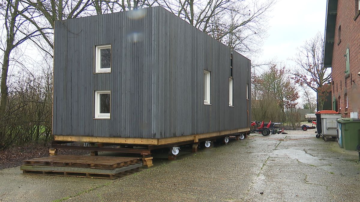 Gewonde Oekraïense militair krijgt een huis, gebouwd door vrijwilligers uit Grijpskerke