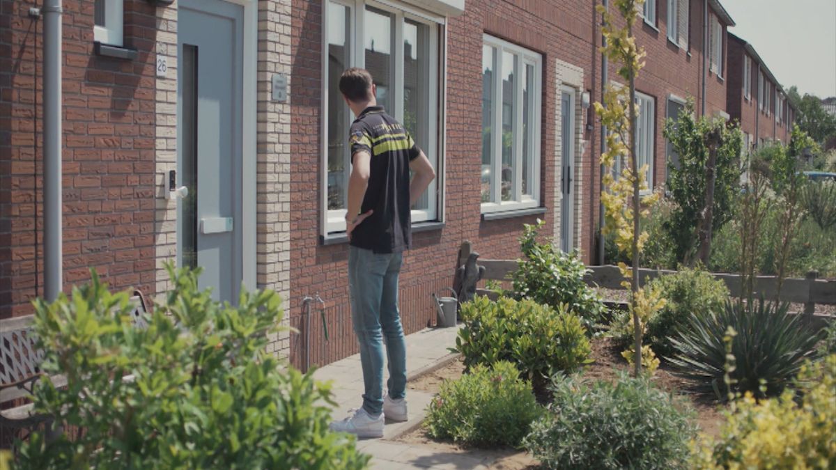 Vier nepagenten aangehouden dankzij goede beschrijving 72-jarig slachtoffer