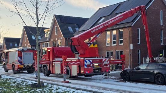 Veel schade bij keukenbrand • aanrijding door gladheid