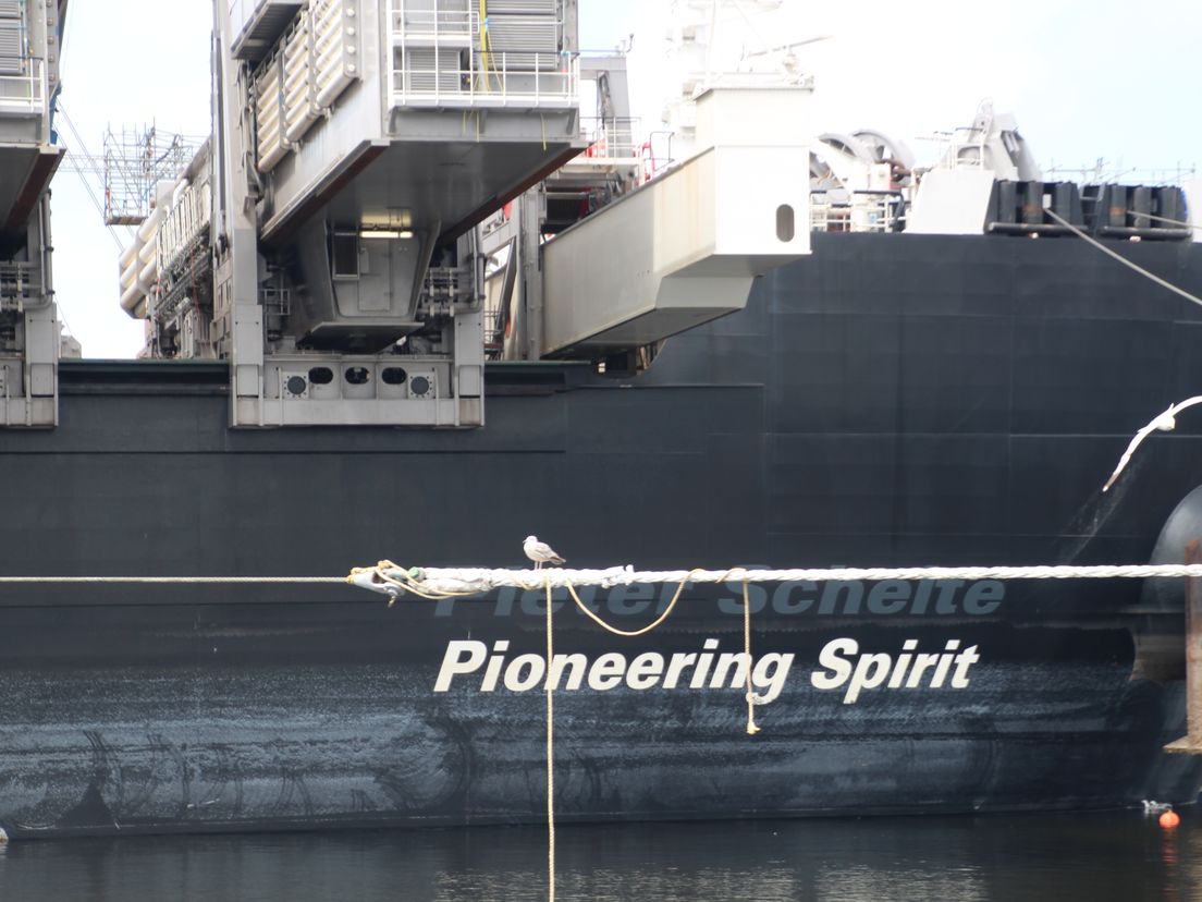 Offshore-schip 'Pioneering Spirit' (voorheen Pieter Schelte) van offshore-bedrijf Allseas (archieffoto)