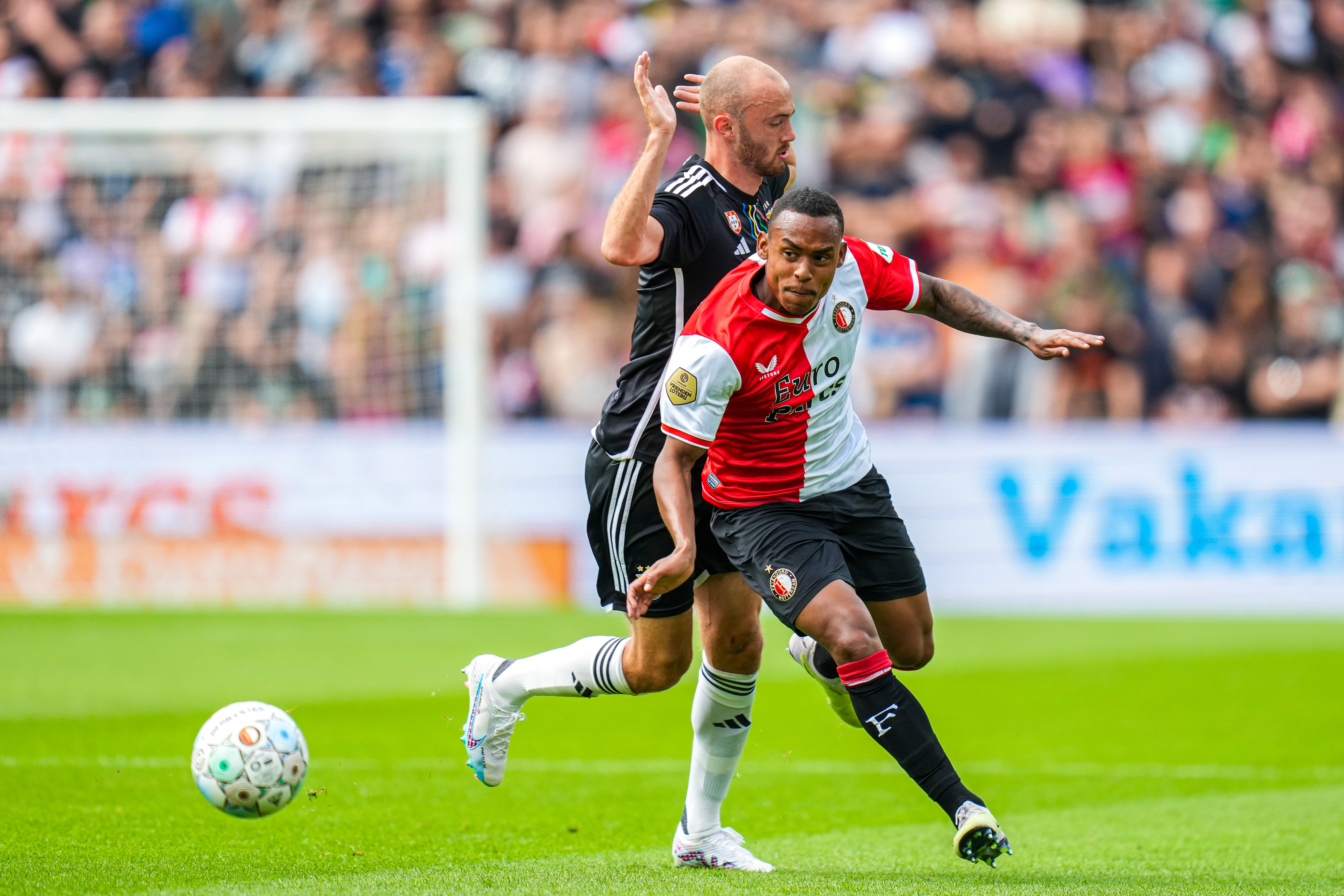 TERUGLEZEN: Feyenoord-Benfica (2-1) - Rijnmond