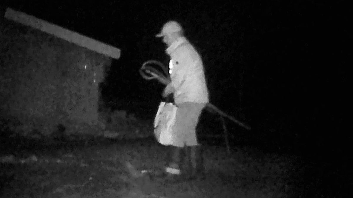 Zes keer inbraak op erf in Loozen: herken jij deze man?