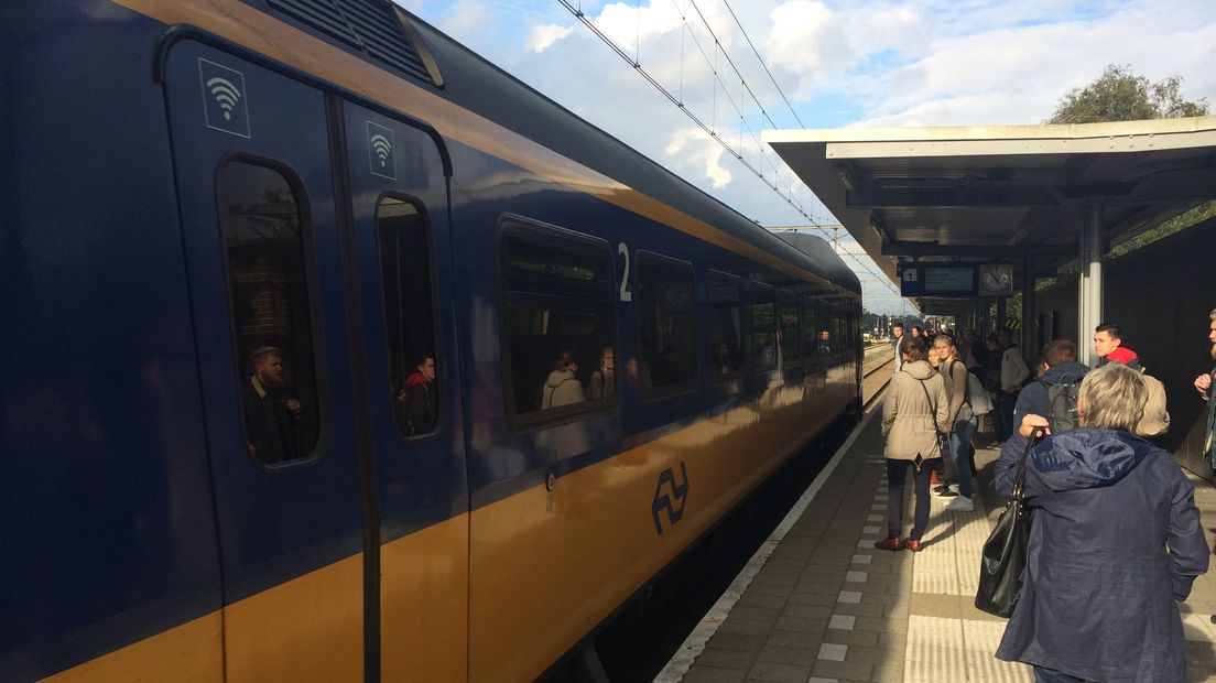 Het station in Hoogeveen (foto RTV Drenthe/Serge Vinkenvleugel)