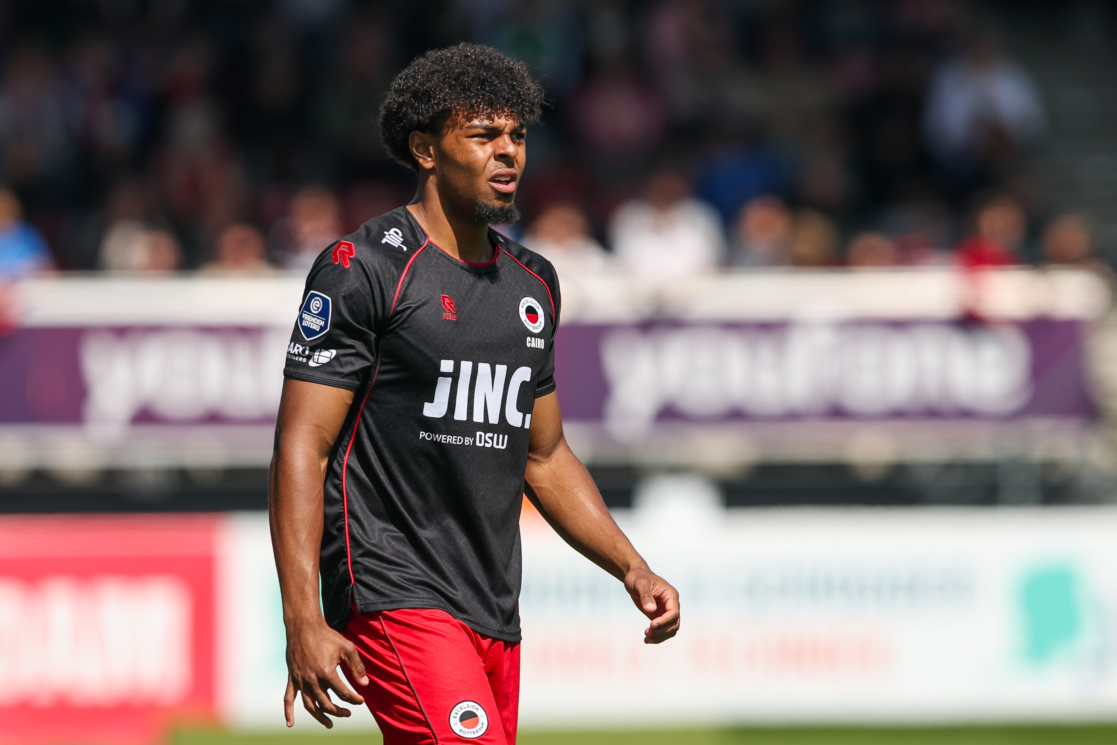 Zeeuws talent Guilliano Caïro verlengt contract bij Excelsior met twee jaar
