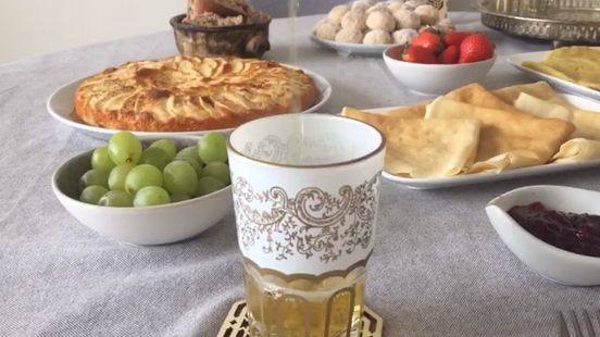 Deze moskee organiseert elke avond een gratis iftar tijdens ramadan: 'Iedereen is welkom'