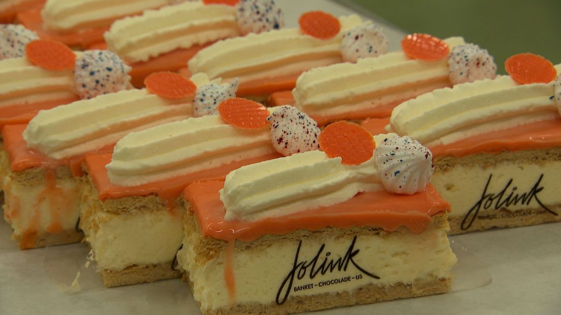 Banketbakkerij Jolink in Brummen bakte in 2 dagen 15.000 tompouces.