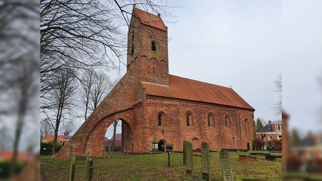 De dertiende eeuwse kerk van Bierum