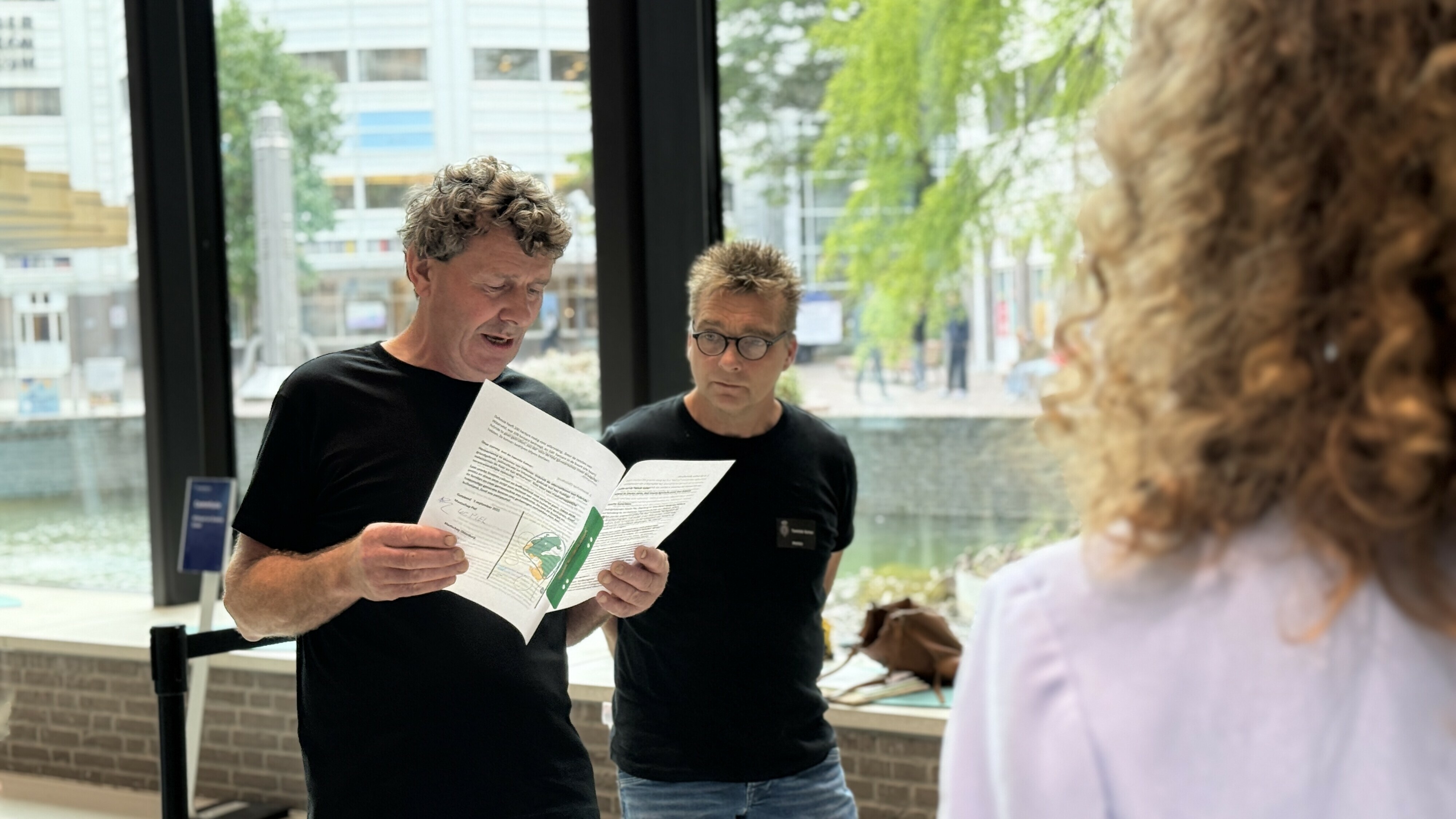 Boeren Laaghalen pleiten in petitie voor heroverweging uitbreidingsplannen Defensie