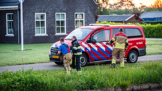 Alweer een ree in de vaart van Appelscha, brandweer al vijf keer in actie Nieuws