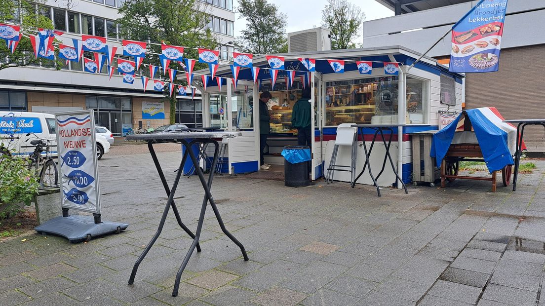 Kapitein Jack in Loosduinen, twintig vierkante meter schoon aan de haak