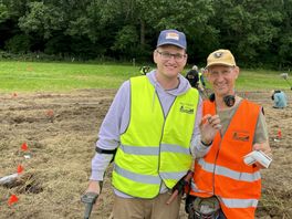 Speuren met metaaldetectors levert 1100 vondsten op, 12 stuks mogelijk van Drentse veldslag
