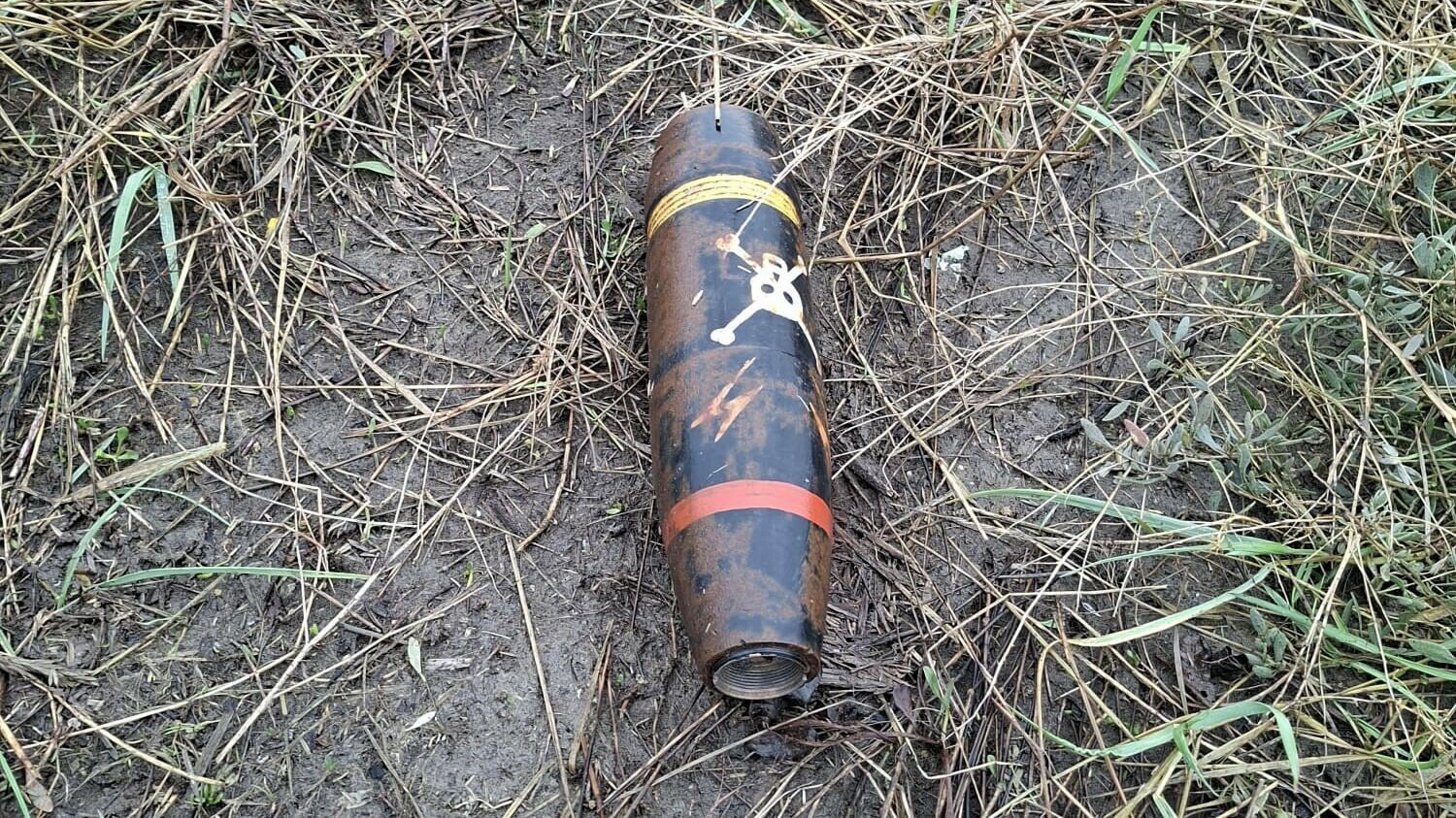 Granaat gevonden in buitengebied bij Hengstdijk