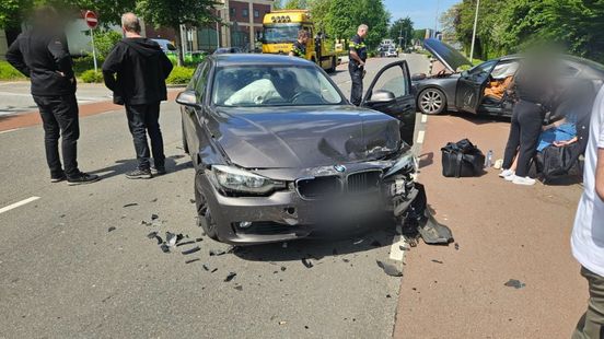 Aanrijding in Winterswijk • aanhouding na drugsvondst. Aanrijding in Winterswijk • aanhouding na drugsvondst.