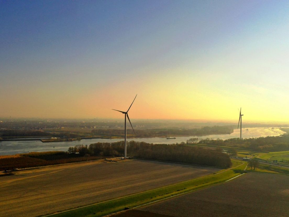 In 2022 werd windpark Oude Maas geopend.