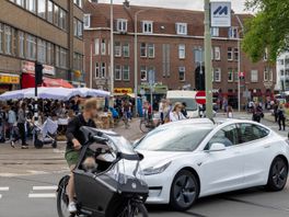 De huidige verkeerssituatie op het Hobbemaplein