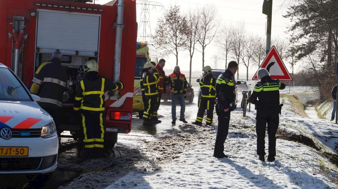 Op de kop in de sloot in Kuinre