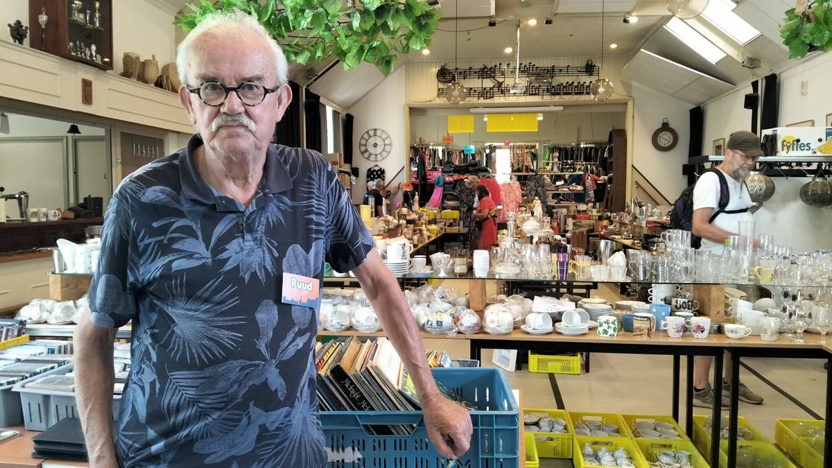 Rommelmarkt helpt muziekvereniging in Veere aan nieuwe instrumenten