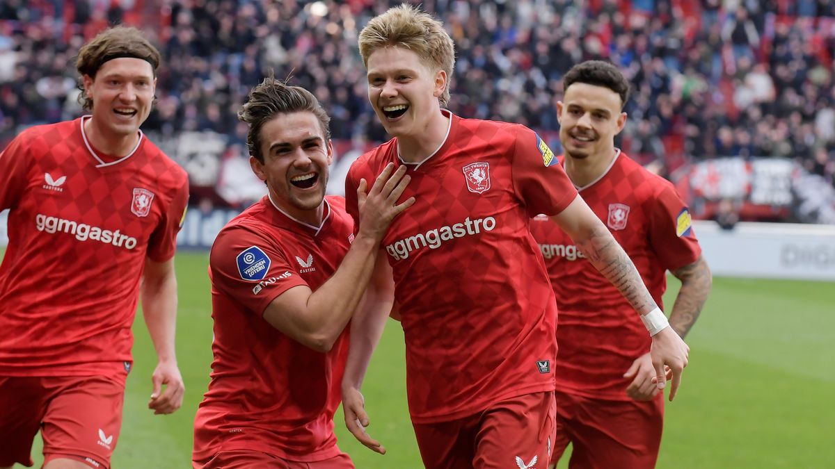 De Oosttribune LIVE | 'FC Twente dendert door in Deventer, Faber nog warriger'