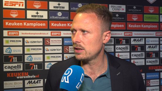 FC Dordrecht-trainer Michele Santoni stipt aan: 'FC Emmen weet waar hét om gaat'