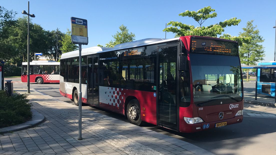 Busreizigers van en naar Groningen ondervinden hinder (Rechten: RTV Drenthe/Steven Stegen)