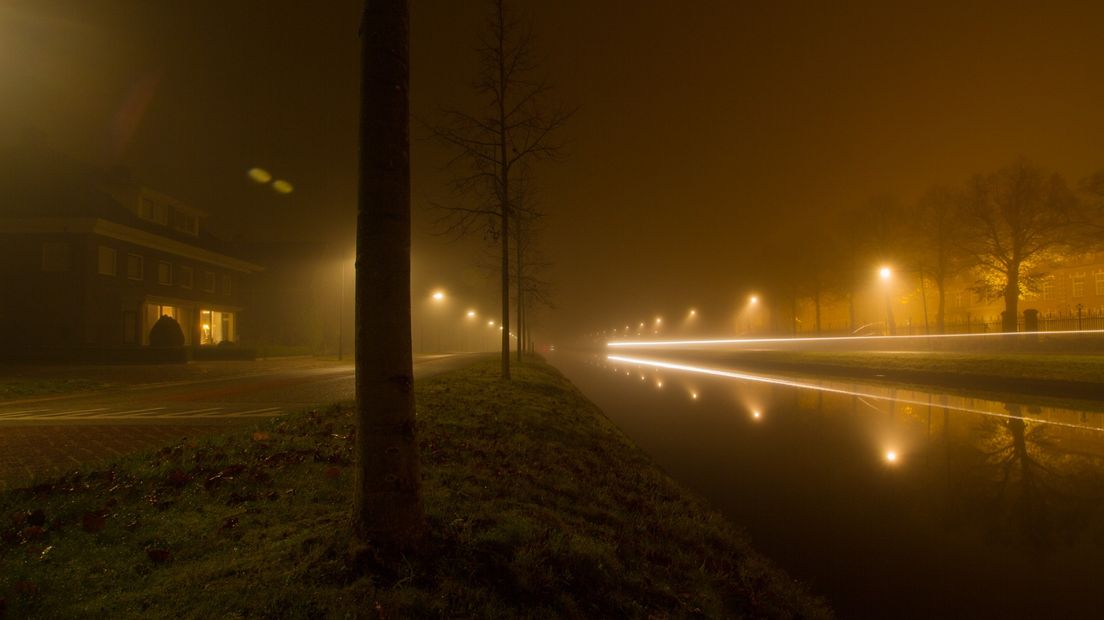 Dichte mist kan voor gevaarlijke situaties zorgen (Rechten: RTV Drenthe / Fred van Os)