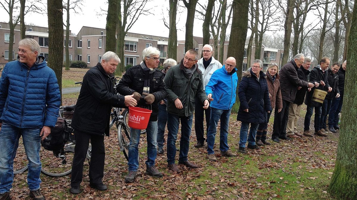 Opknapbeurt Zuster Mohrpark in Oosterhesselen is begonnen