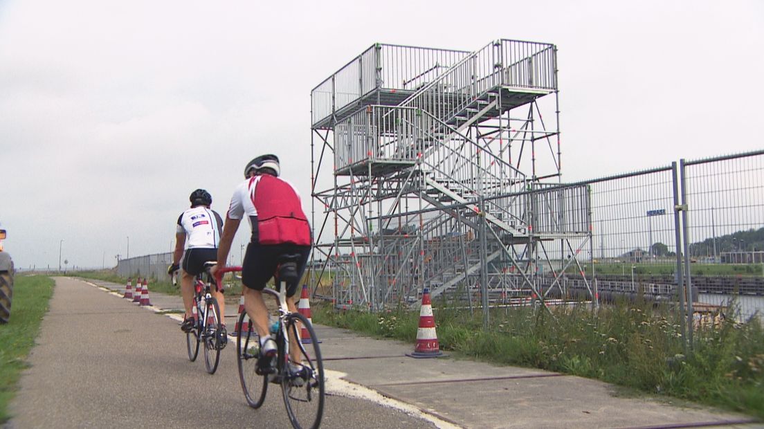 Het uitzicht en de toren zijn aanwezig, maar publiek mag er nog niet op