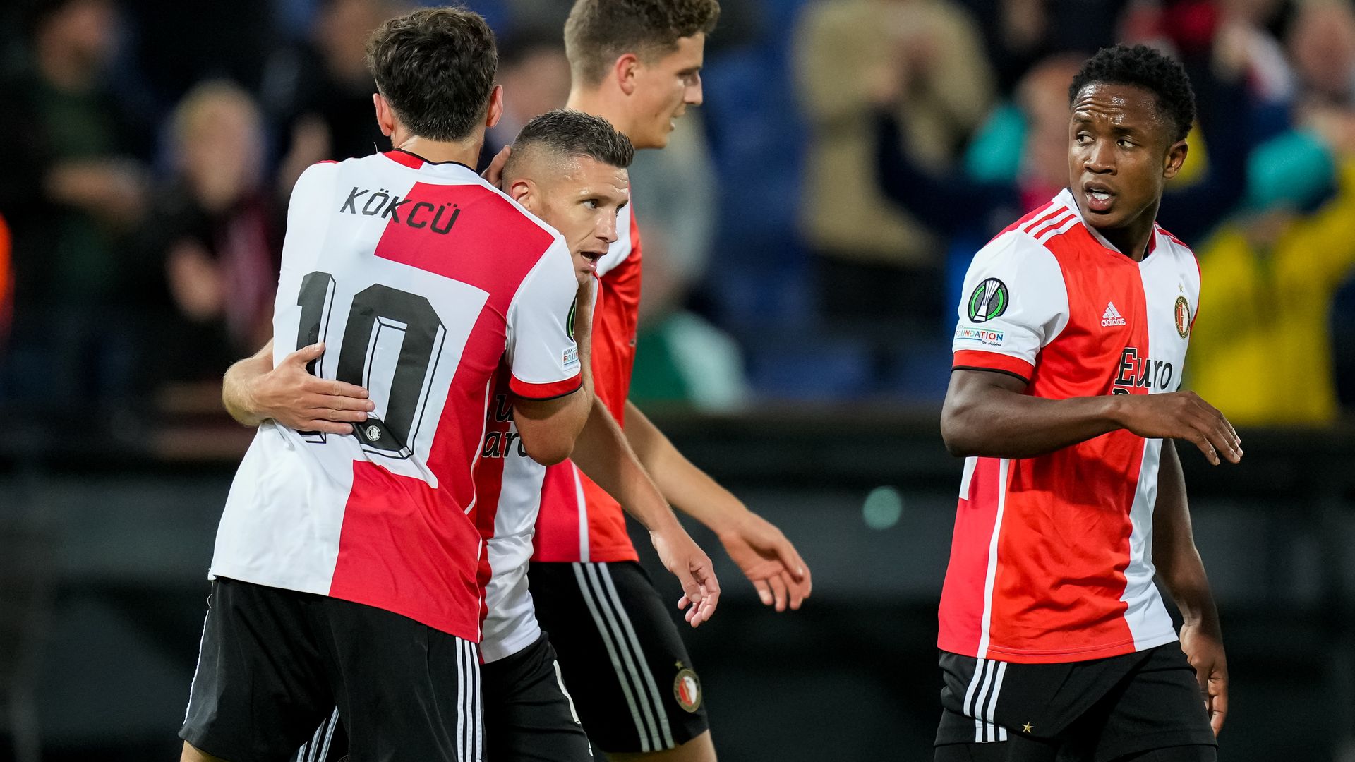 TERUGLEZEN: Feyenoord-Slavia Praag (2-1) - Rijnmond