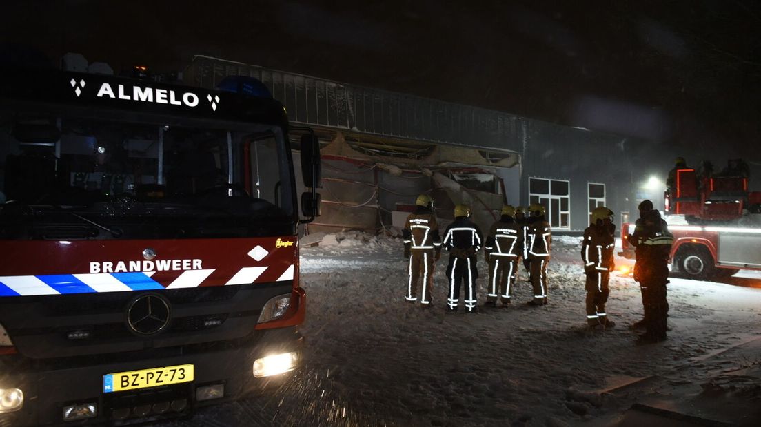 Luifel ingestort door hevige sneeuwval