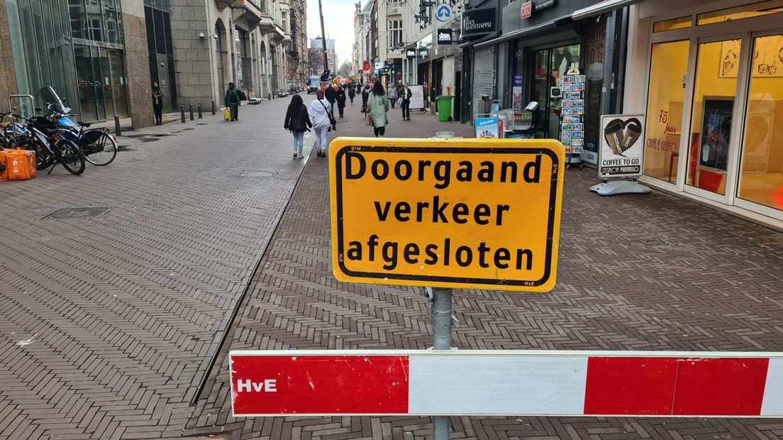 Ook nu wordt er al in de straat gewerkt
