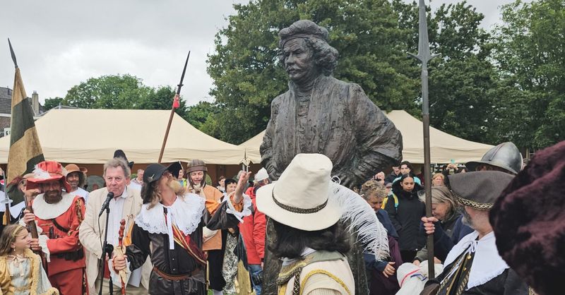 Rembrandt van Rijn kijkt weer uit op de plek waar hij werd geboren