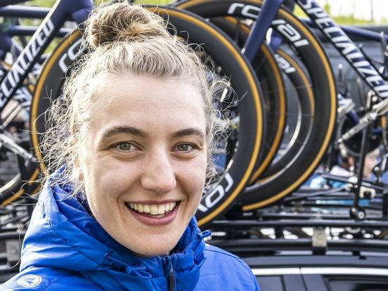 Anneke Dijkstra wie psycholooch en debutearret no yn de Vuelta: "Dat is supergrut!"