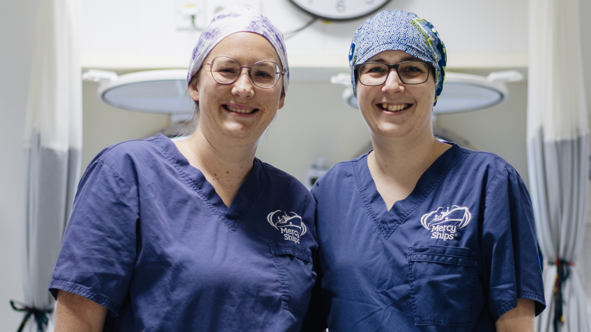 Miranda Vermeulen (links) met haar Amerikaanse collega Paula Pheasant