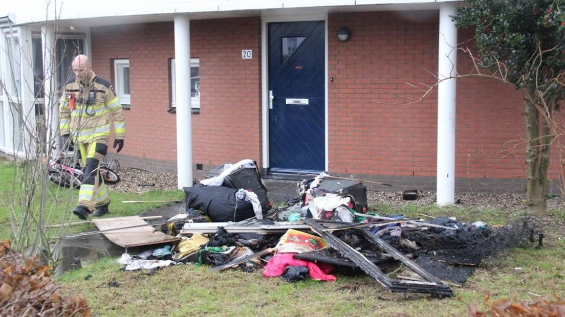 Uitslaande woningbrand Deventer