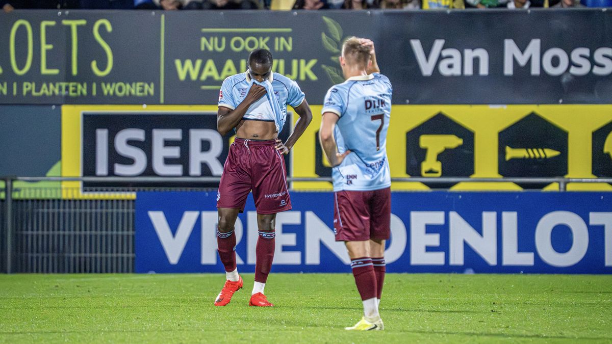 Liveblog: Lambers debuteert namens FC Emmen in Waalwijk