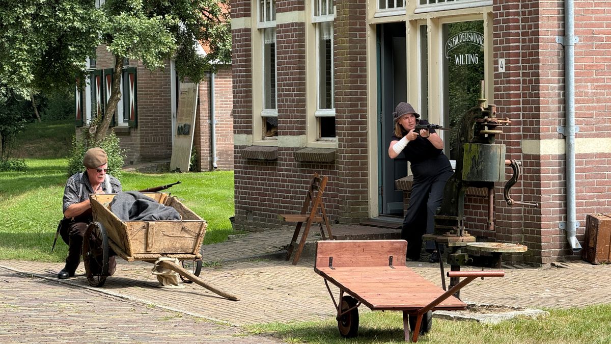 Geschiedenis komt tot leven in het Veenpark: 'Vijf jaar oorlog in een dag nagespeeld'
