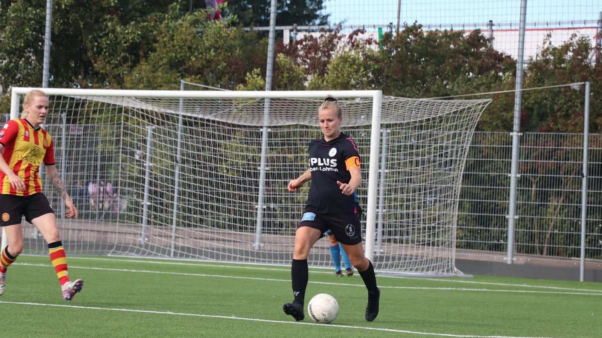 Aanvoerder Van Vliet is niet verrast door topklassering IJzendijke in hoofdklasse: 'We trekken de li