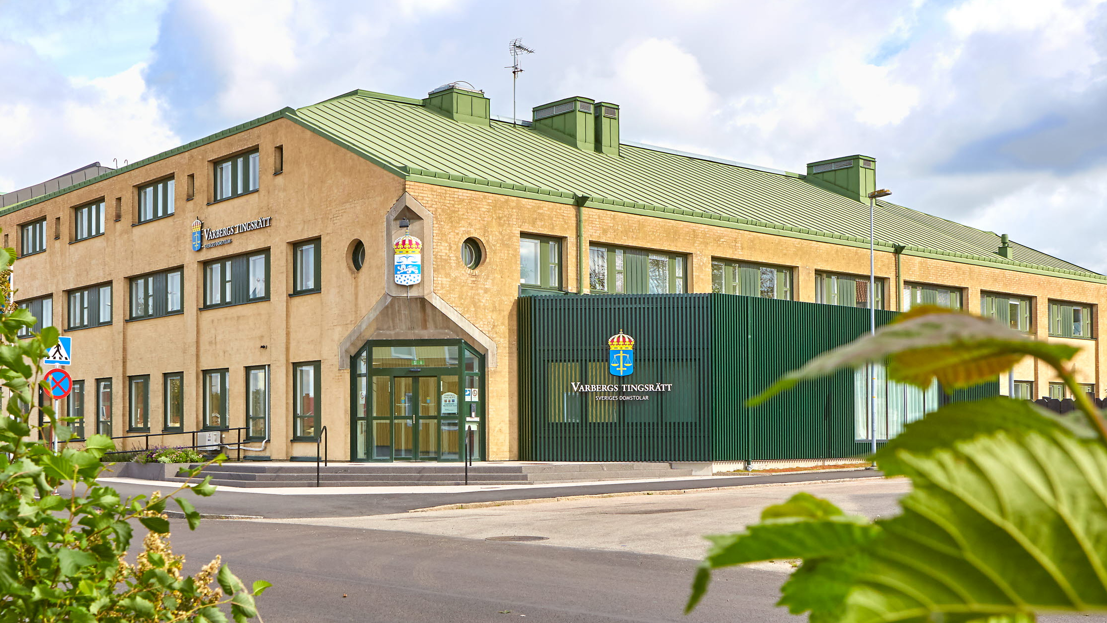 De rechtbank in het Zweedse Varberg, waar het proces tegen H. uit Almelo plaatsvindt