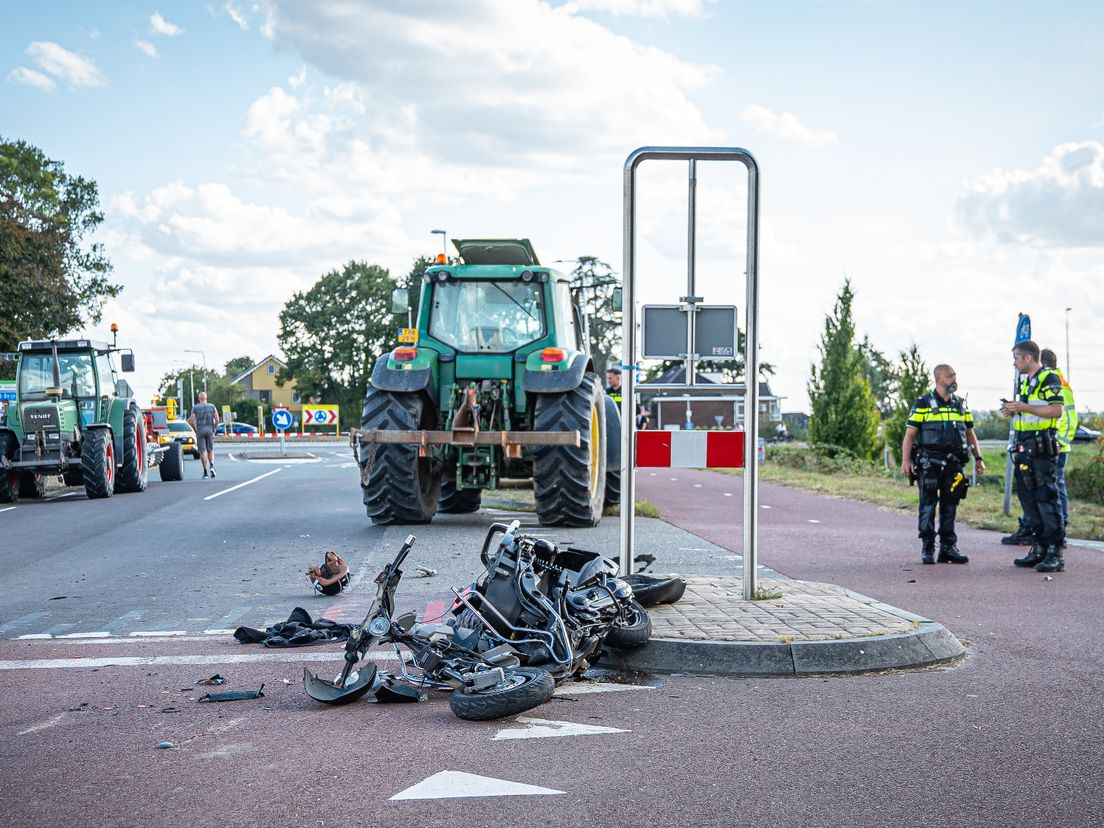 Van de motor is weinig meer over.
