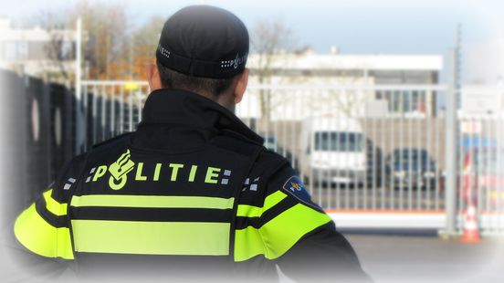 Verkeer loopt vast na ongeluk | Oplichters in Woerden | Sloepeigenaar achtervolgt dieven. Verkeer loopt vast na ongeluk | Oplichters in Woerden | Sloepeigenaar achtervolgt dieven.