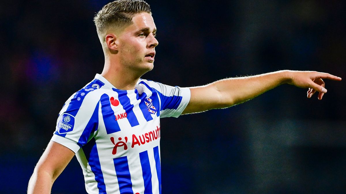 Heerenveen verdient 2 miljoen euro aan de transfer van Joey Veerman, maar hoe werkt dat eigenlijk?