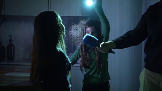 Kinderen oefenen noodsituatie, want wat te doen als ineens alle stroom uitvalt? Nieuws