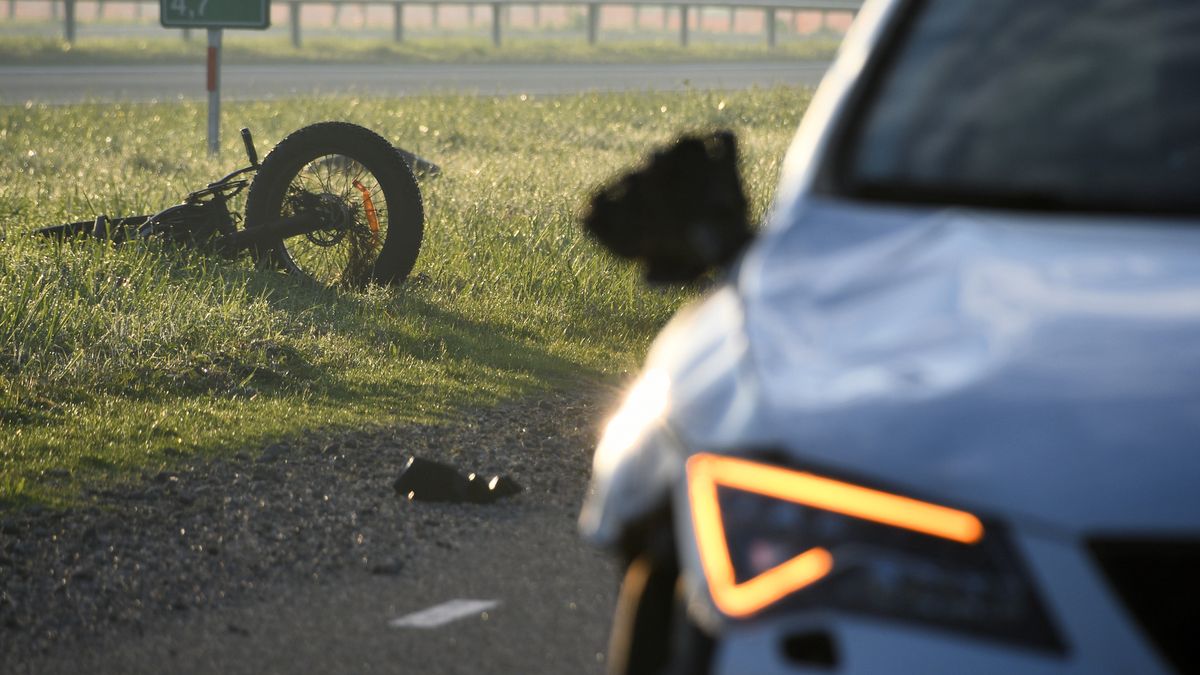 Fatbiker ernstig gewond na botsing met auto bij IJzendijke