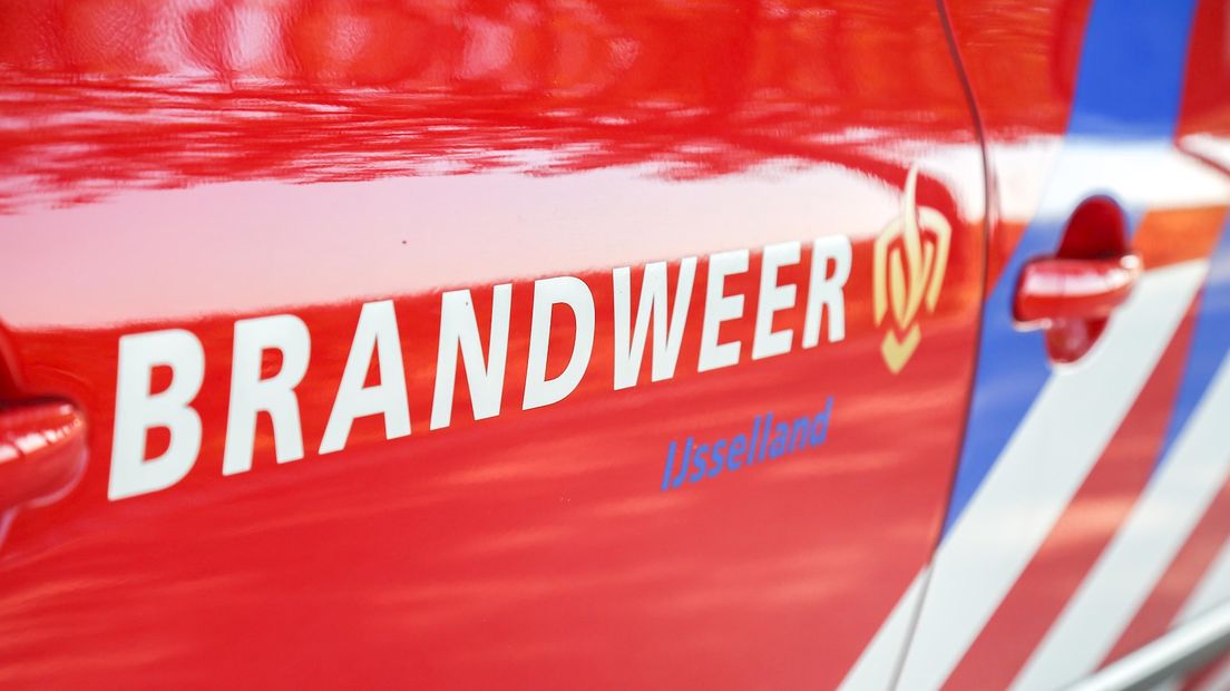 Brandweerauto van de regio IJsselland