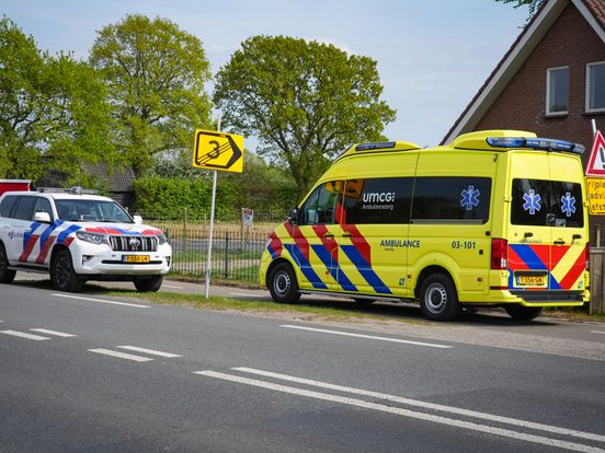 Fietser gewond na botsing met auto bij Tynaarlo